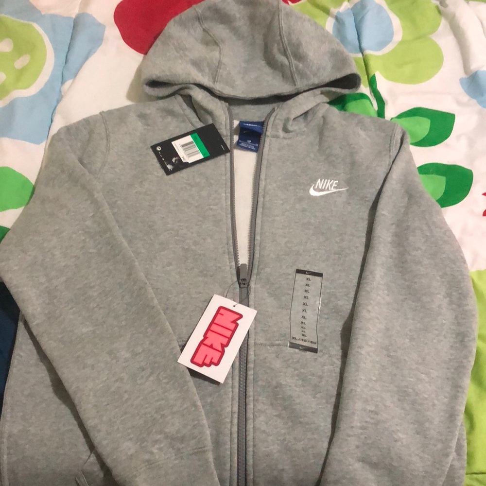 Boy Nike sweater